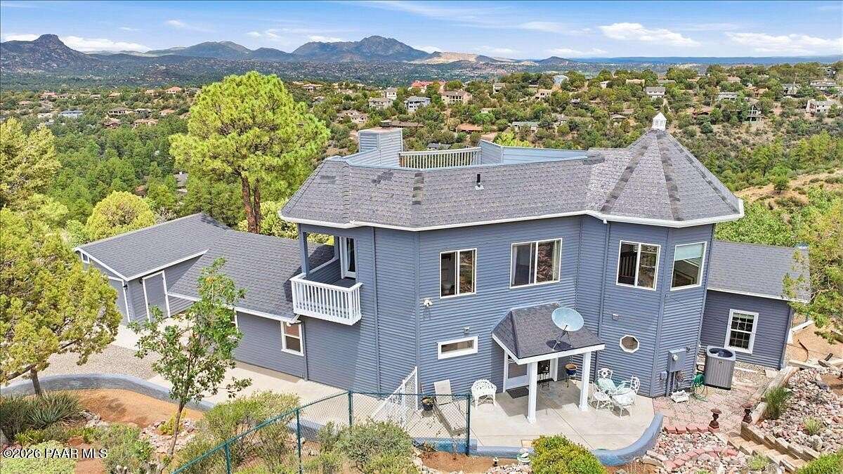 1.88 Acres of Land with Home for Sale in Prescott, Arizona