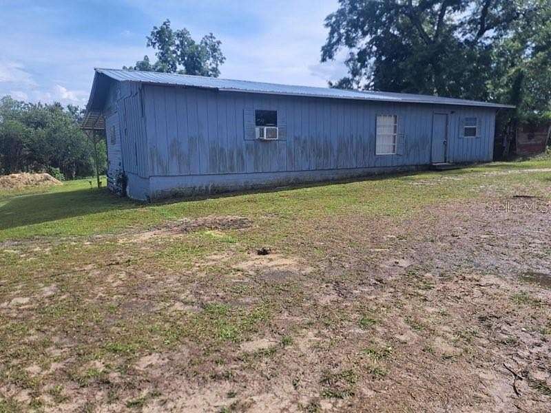 2.62 Acres of Land with Home for Sale in Marianna, Florida