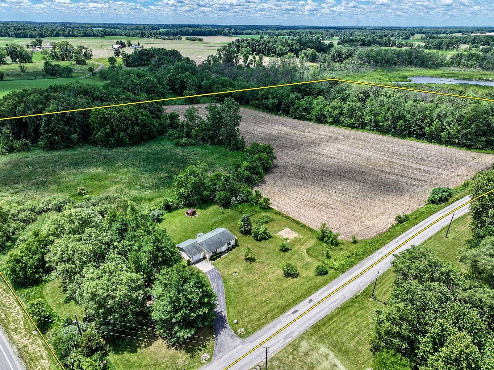 17.3 Acres of Land with Home for Auction in Kendallville, Indiana