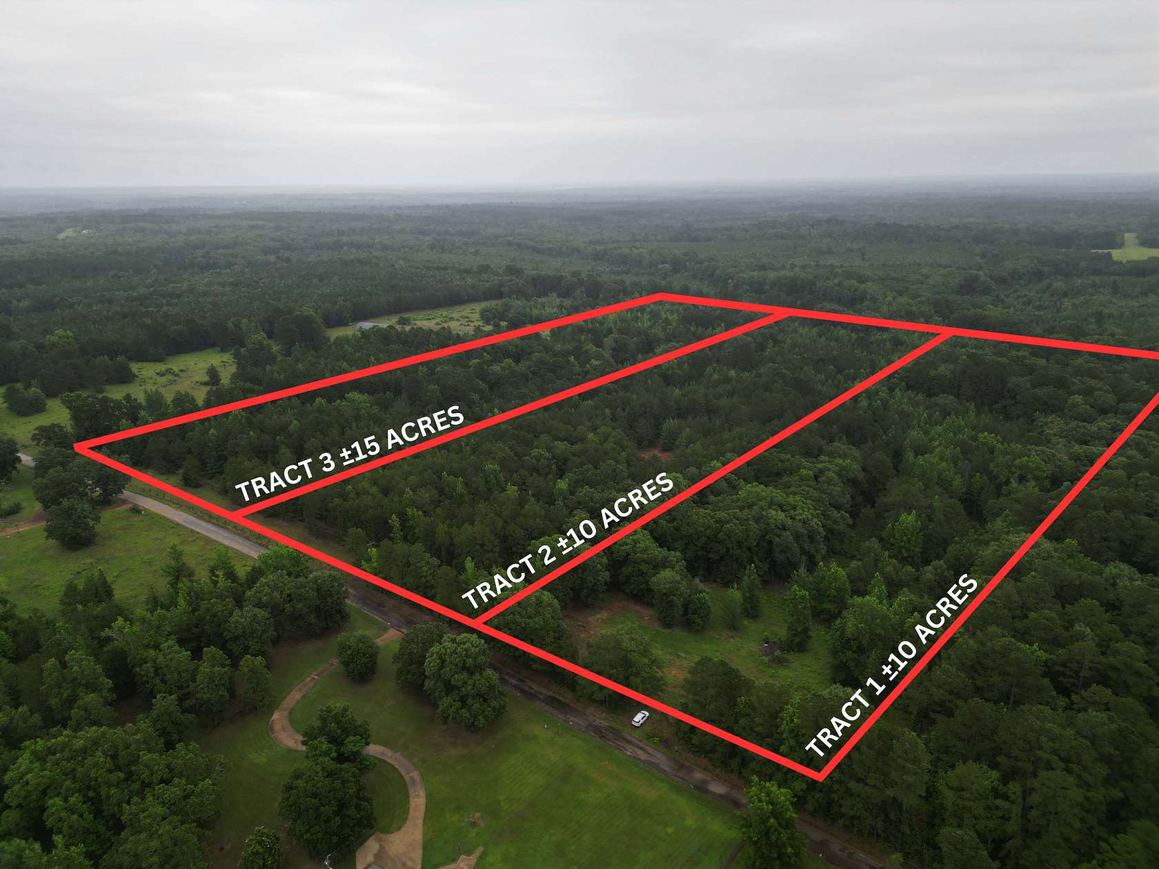 10 Acres of Land for Sale in Atlanta, Texas