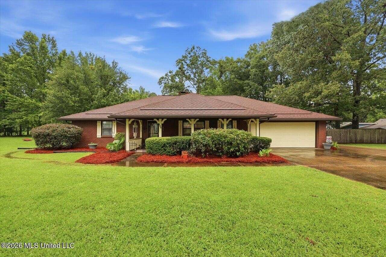 4 Acres of Land with Home for Sale in Florence, Mississippi