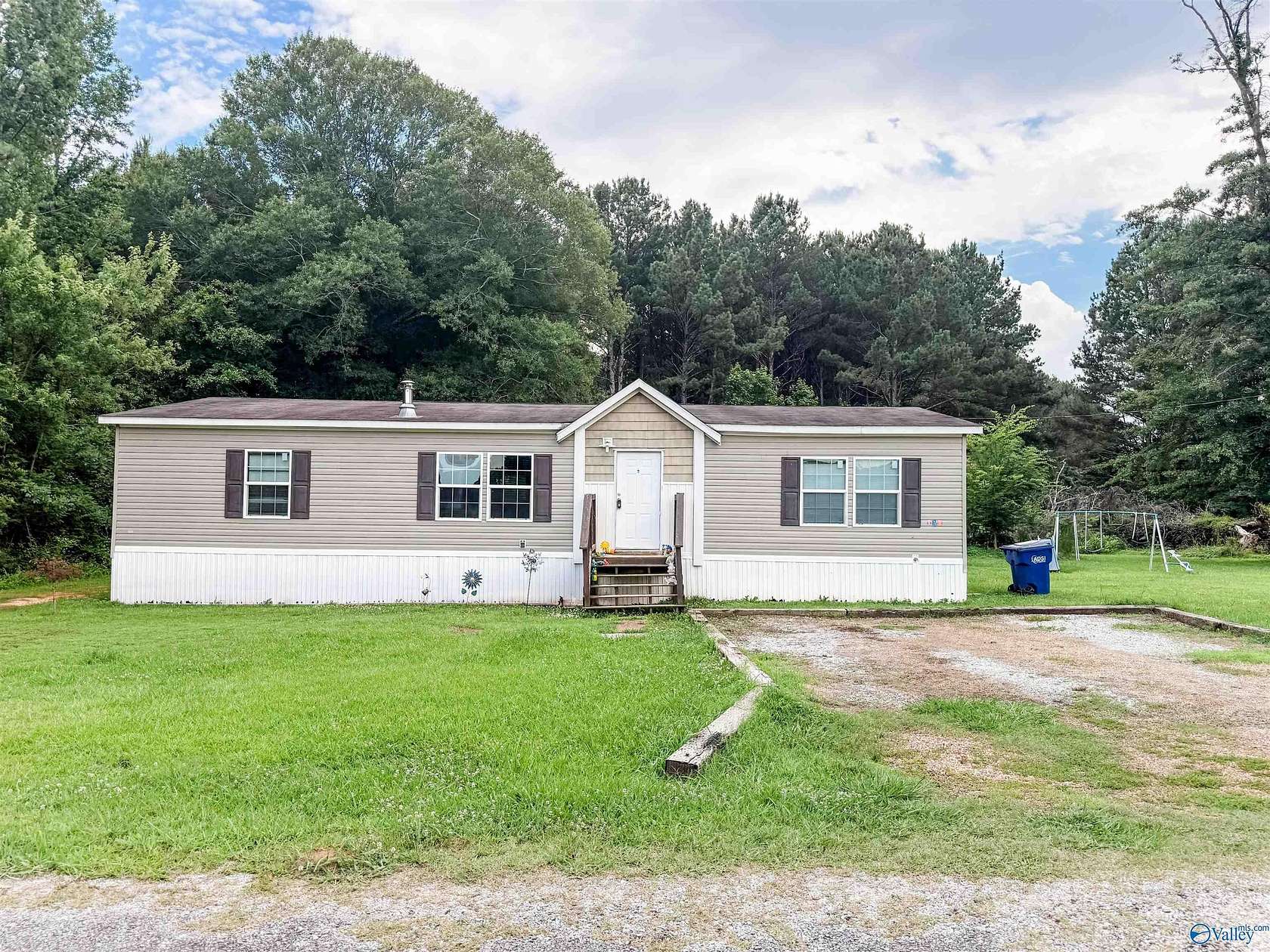 7.56 Acres of Land with Home for Sale in Gadsden, Alabama