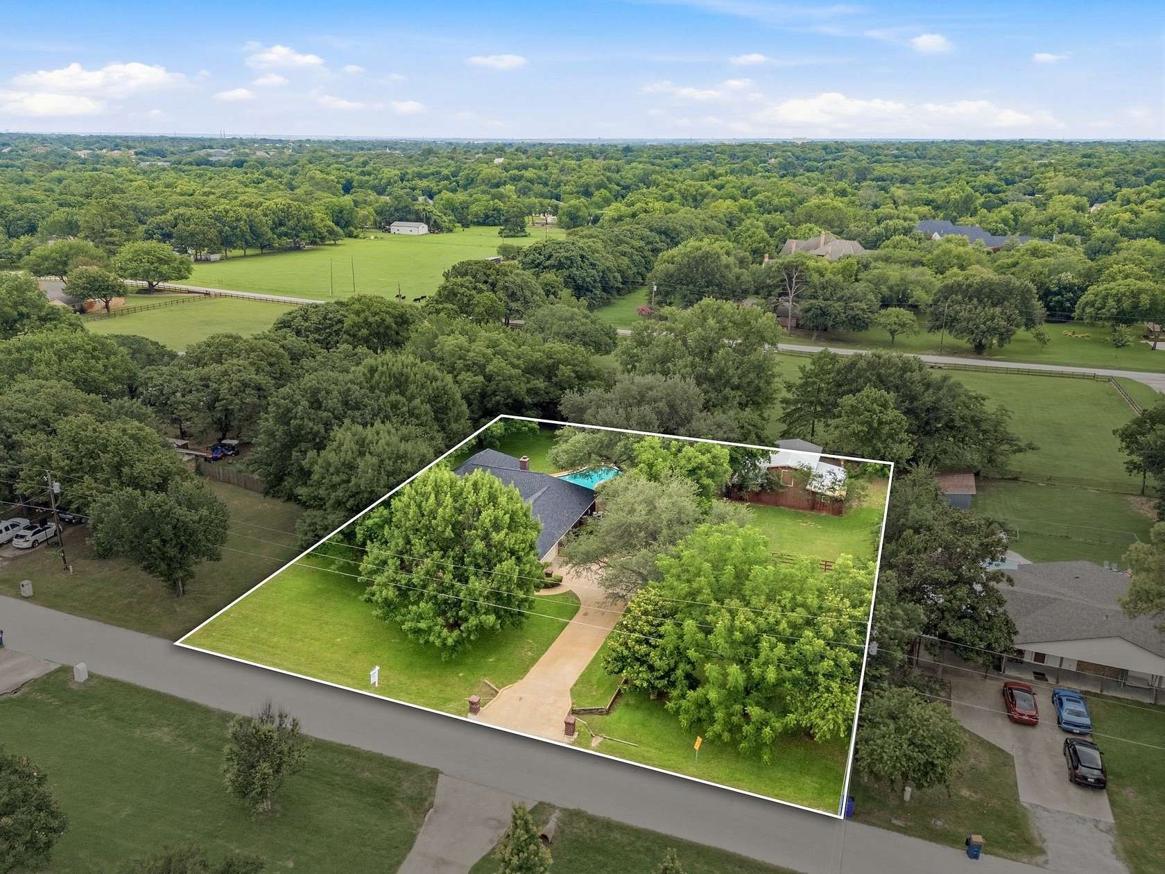 0.92 Acres of Residential Land for Sale in Colleyville, Texas