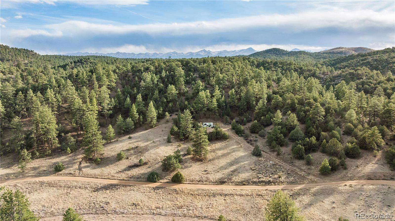 5.4 Acres of Land for Sale in Cotopaxi, Colorado