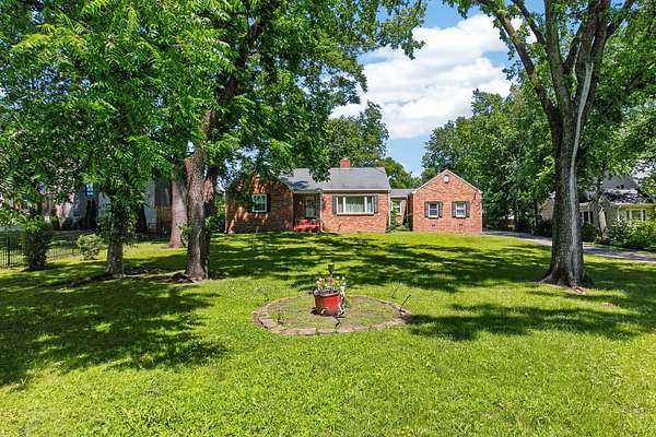0.76 Acres of Residential Land for Sale in Nashville, Tennessee
