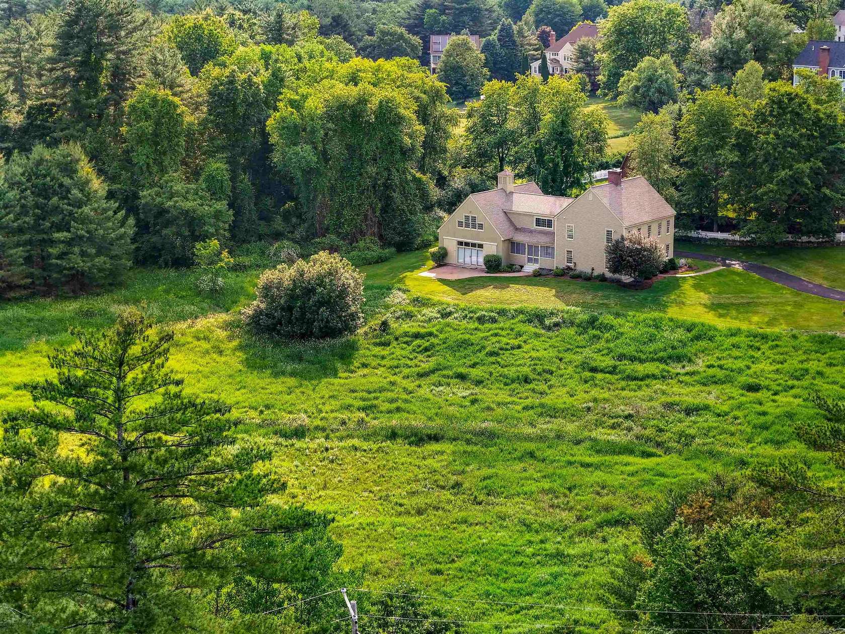 5.12 Acres of Land with Home for Sale in Bedford, New Hampshire