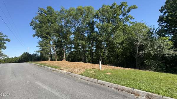 1.36 Acres of Residential Land for Sale in Dandridge, Tennessee