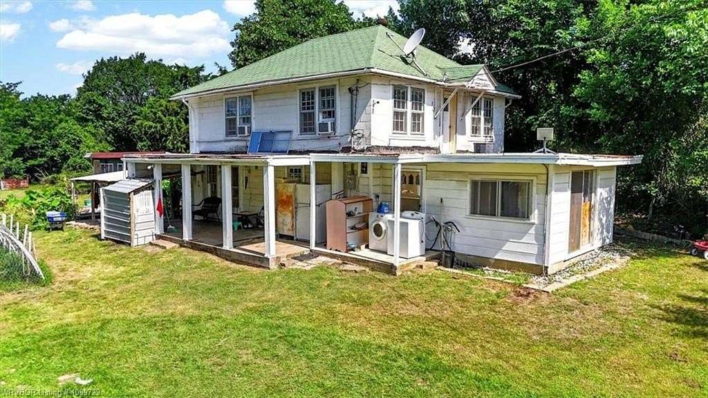 25 Acres of Land with Home for Sale in Talihina, Oklahoma