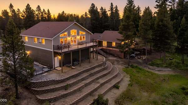 2.73 Acres of Land with Home for Sale in La Pine, Oregon