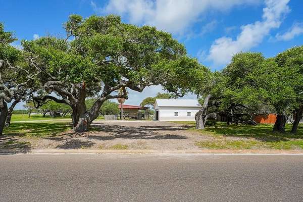 4.4 Acres of Residential Land for Sale in Rockport, Texas