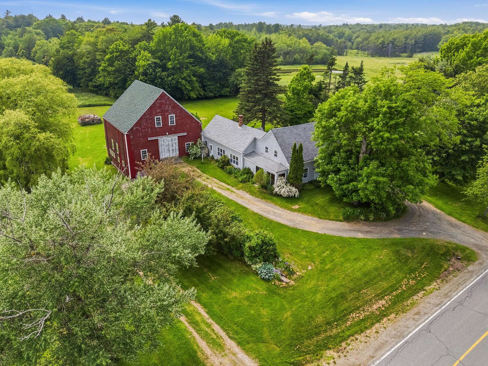 1.7 Acres of Land with Home for Sale in Cushing, Maine