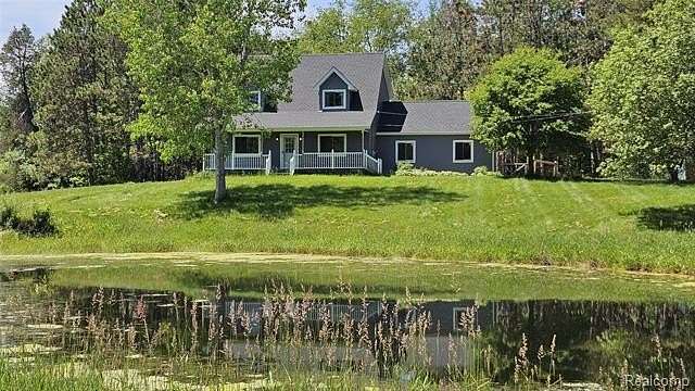 10 Acres of Land with Home for Sale in Putnam Township, Michigan