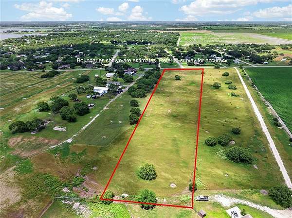 5 Acres of Residential Land for Sale in Mathis, Texas