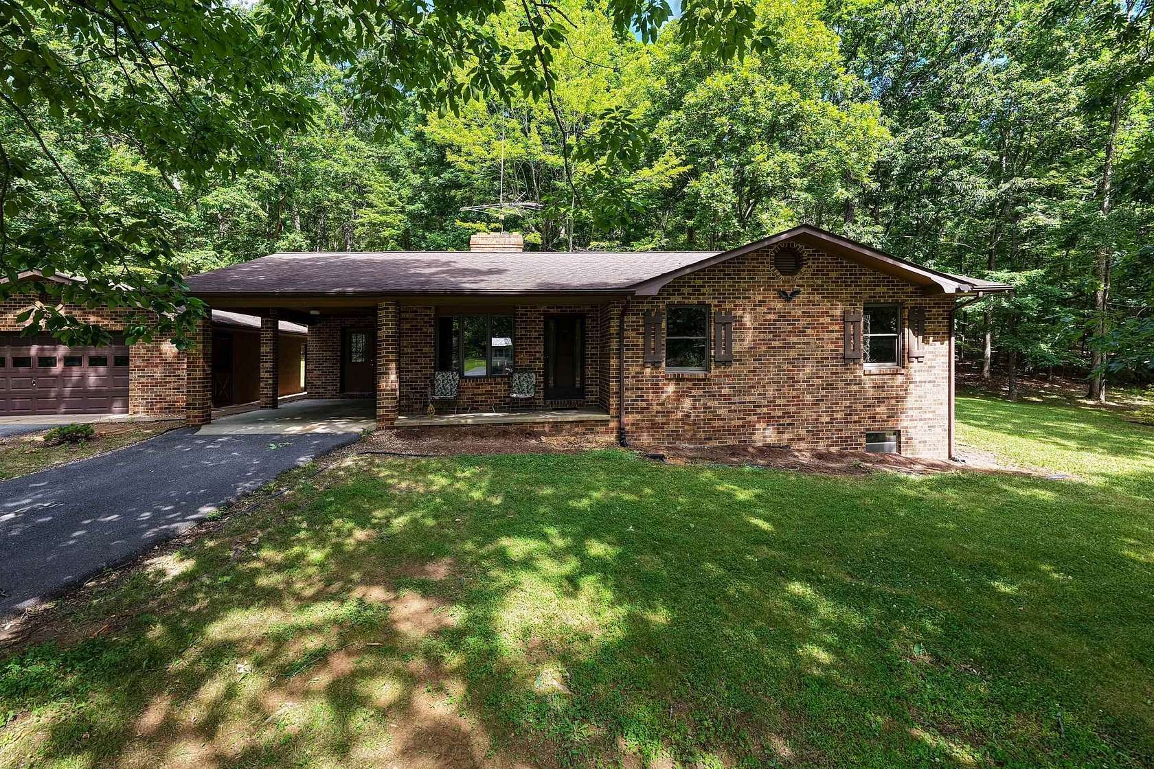 2 Acres of Land with Home for Sale in Shenandoah, Virginia