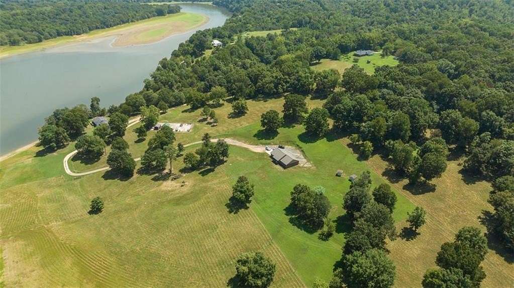 31 Acres of Recreational Land for Sale in Hindsville, Arkansas
