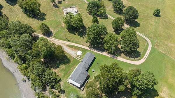 31 Acres of Recreational Land for Sale in Hindsville, Arkansas
