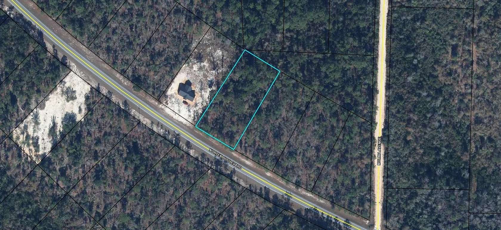 1.18 Acres of Residential Land for Sale in Marianna, Florida