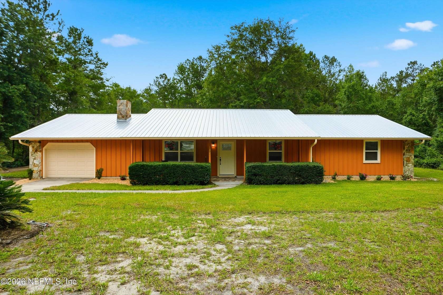 1.9 Acres of Land with Home for Sale in Palatka, Florida