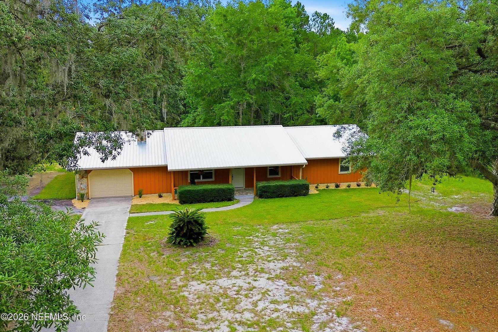 1.9 Acres of Land with Home for Sale in Palatka, Florida
