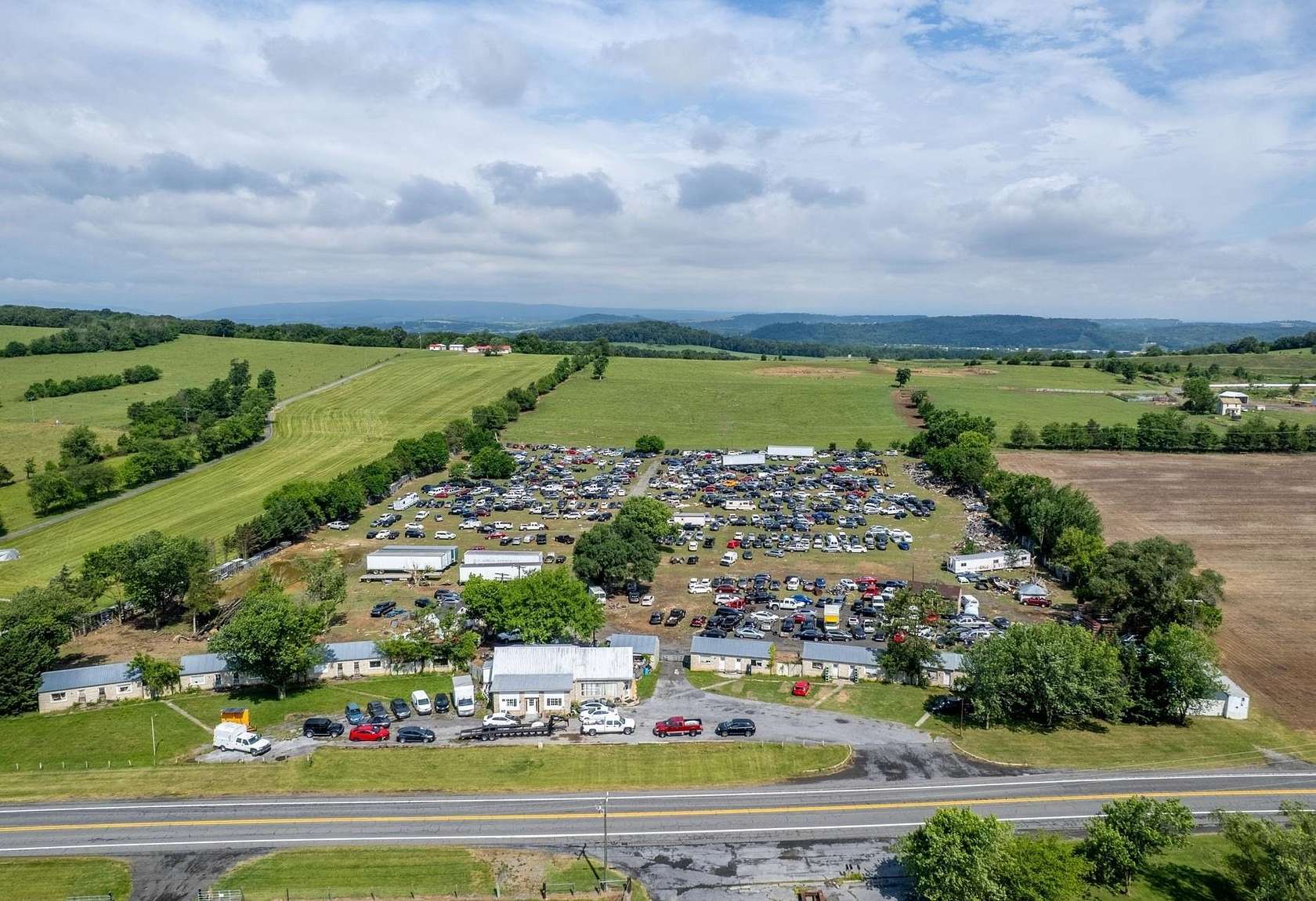 10.5 Acres of Improved Commercial Land for Sale in New Market, Virginia