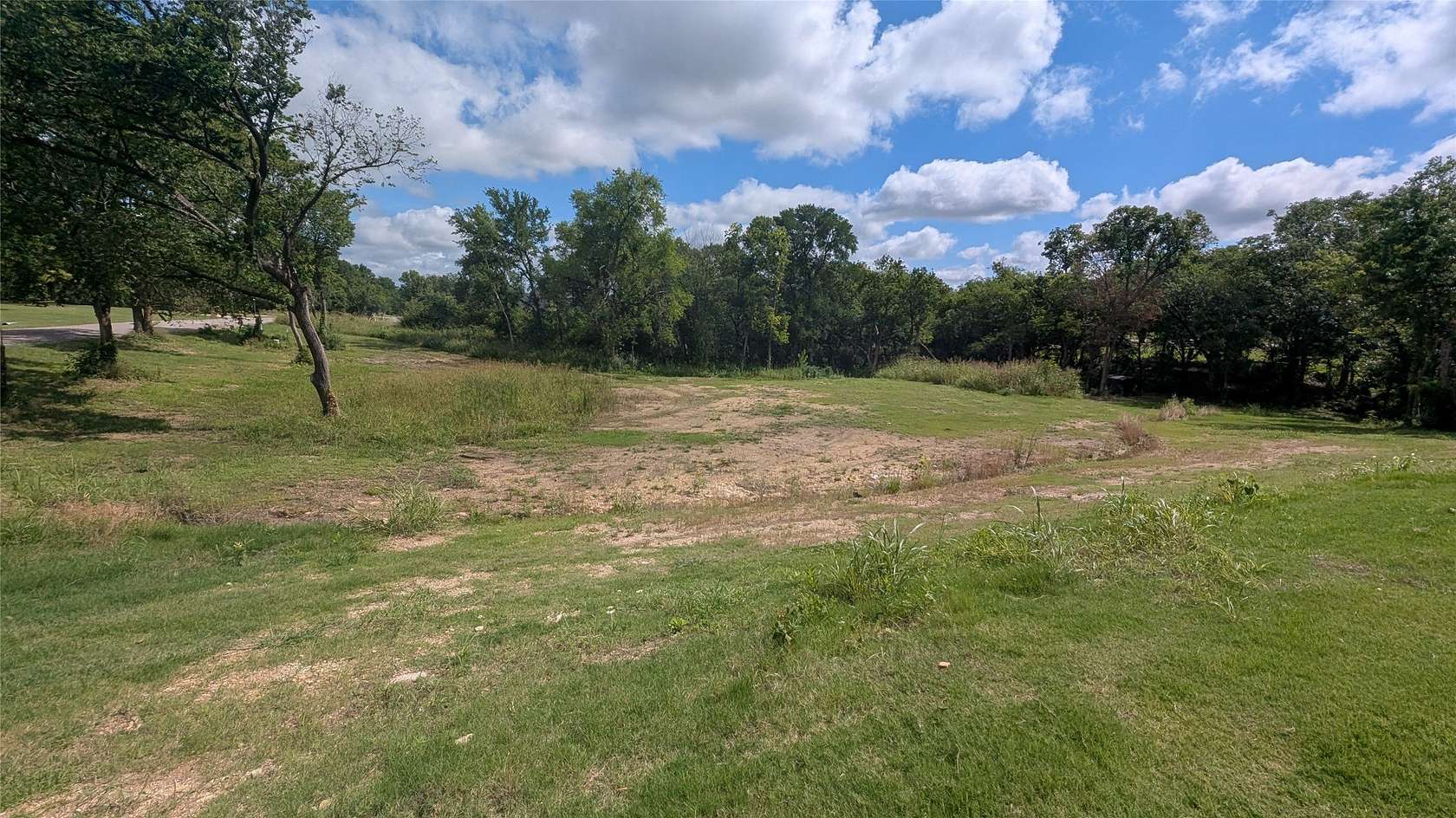 1 Acre of Residential Land for Sale in Sherman, Texas