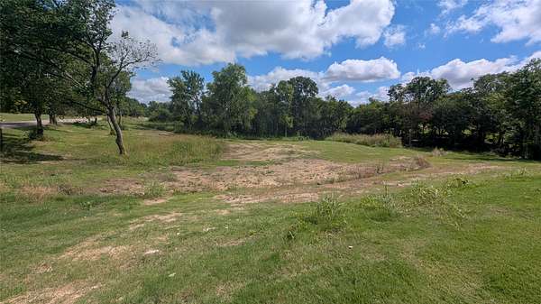 1 Acre of Residential Land for Sale in Sherman, Texas