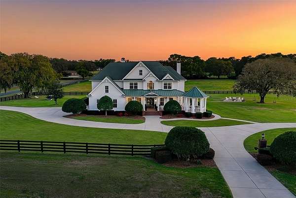 13.4 Acres of Recreational Land with Home for Sale in Ocala, Florida