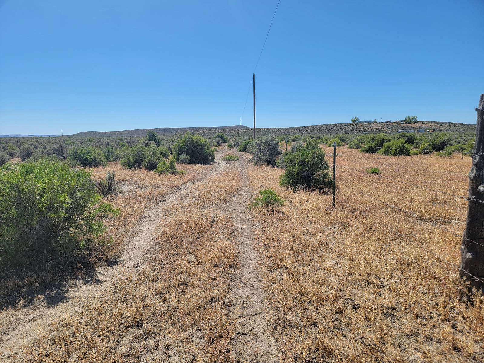 40 Acres of Recreational & Residential Land for Sale in Burns, Oregon