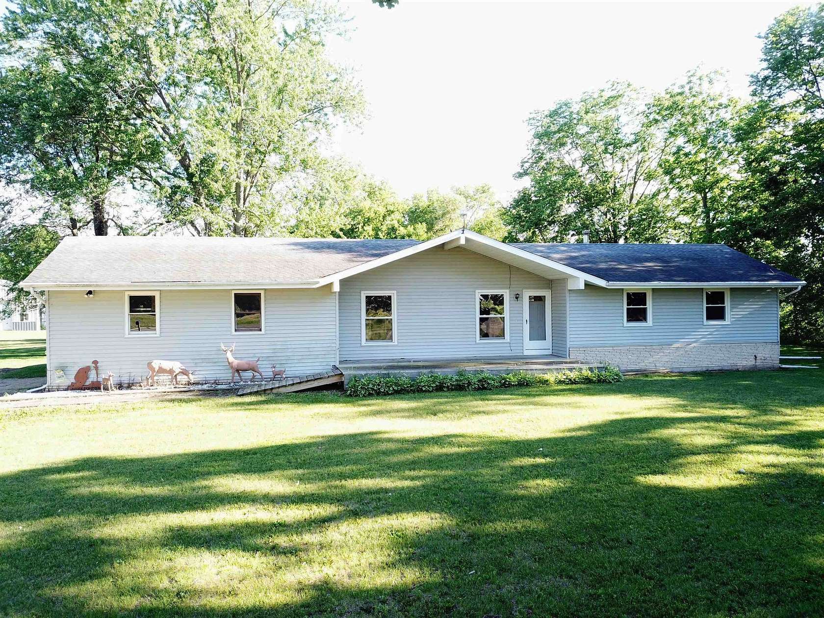 5.3 Acres of Land with Home for Sale in Poynette, Wisconsin