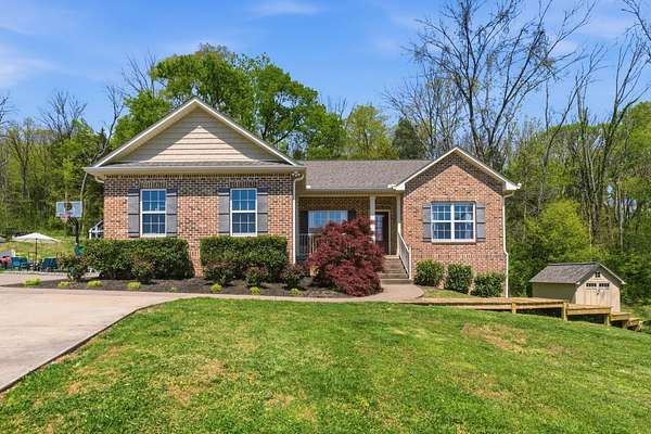 2.74 Acres of Land with Home for Sale in Watertown, Tennessee