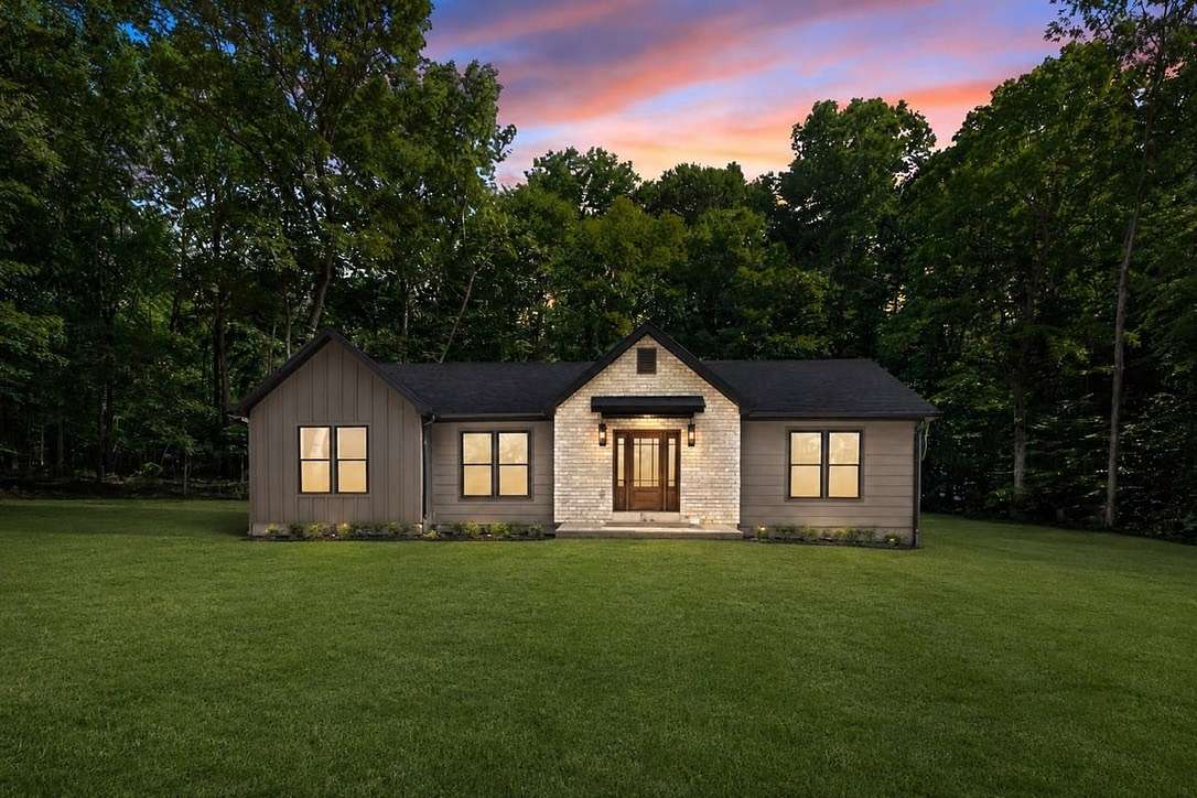 2 Acres of Land with Home for Sale in Vanleer, Tennessee
