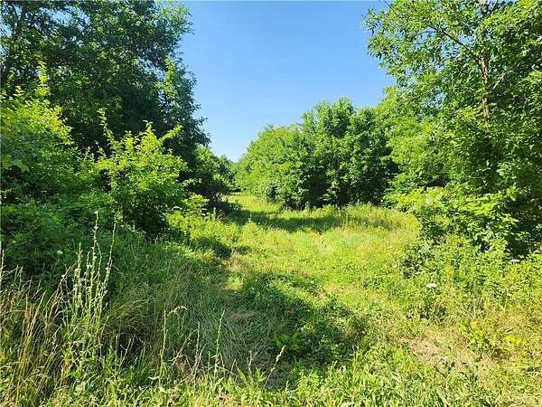 6 Acres of Residential Land for Sale in Garden City, Missouri