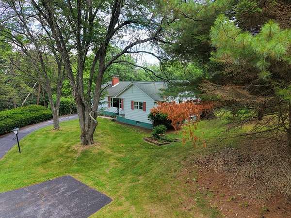 19 Acres of Recreational Land with Home for Sale in Huntingdon, Pennsylvania