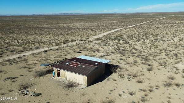 20 Acres of Land for Sale in Fort Hancock, Texas