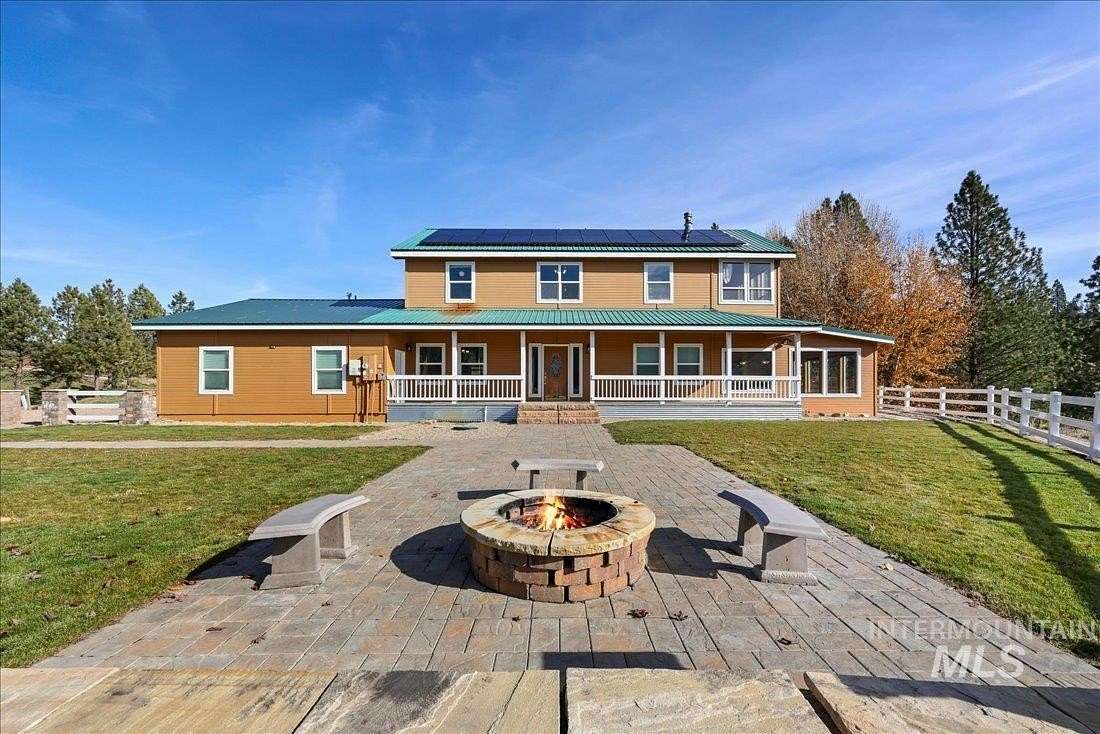3.17 Acres of Land with Home for Sale in Garden Valley, Idaho