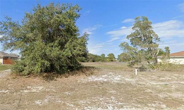 0.25 Acres of Residential Land for Sale in Lehigh Acres, Florida