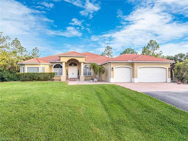 2.57 Acres of Land with Home for Sale in Naples, Florida