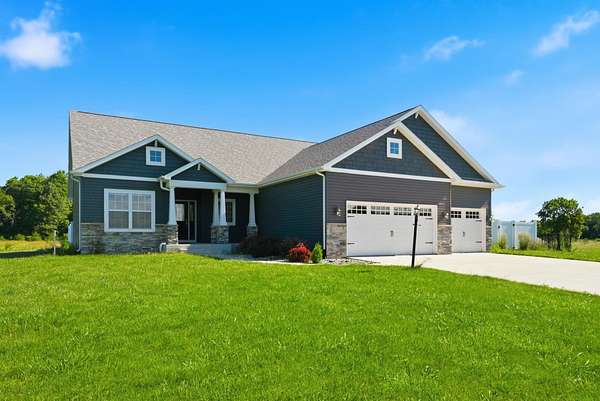14.4 Acres of Recreational Land with Home for Sale in Laotto, Indiana
