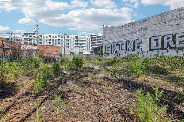 0.1 Acres of Mixed-Use Land for Sale in Oakland, California