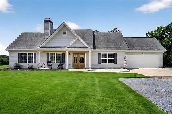 21 Acres of Land with Home for Sale in Calhoun, Georgia