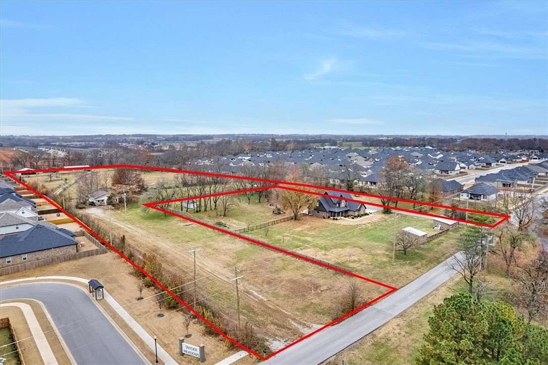 10 Acres of Land for Sale in Bentonville, Arkansas