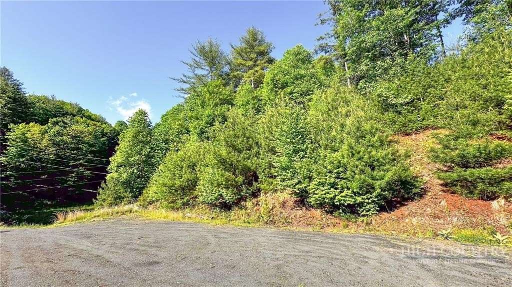 3.41 Acres of Residential Land for Sale in Jefferson, North Carolina
