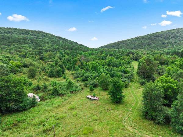 39.4 Acres of Land for Sale in Hot Springs, Arkansas