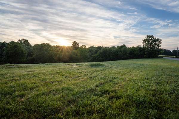 8.55 Acres of Residential Land for Sale in Primm Springs, Tennessee