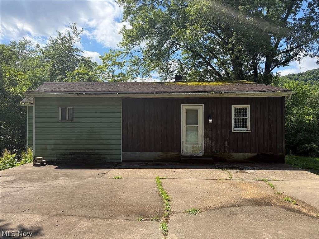 1.54 Acres of Land with Home for Sale in Toronto, Ohio