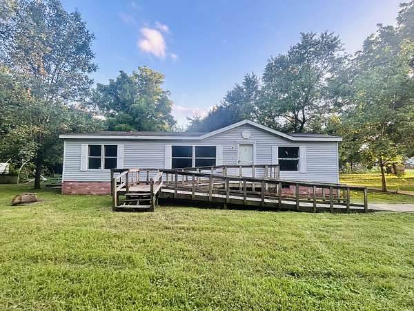 5.45 Acres of Land with Home for Sale in Murfreesboro, Tennessee