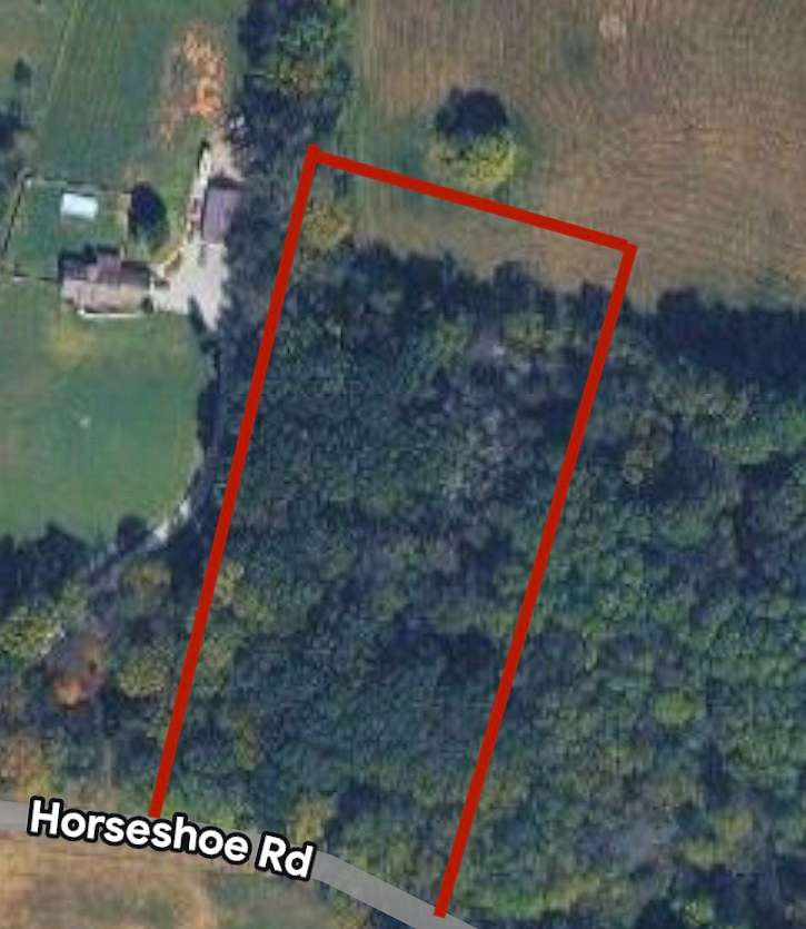 5 Acres of Residential Land for Sale in Cross Plains, Tennessee