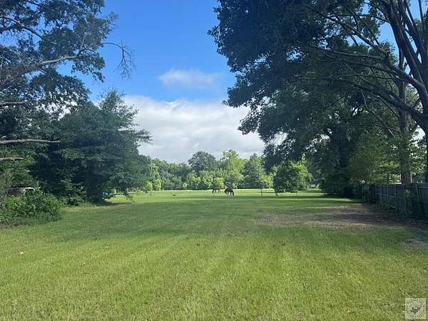 4.6 Acres of Residential Land for Sale in Texarkana, Texas