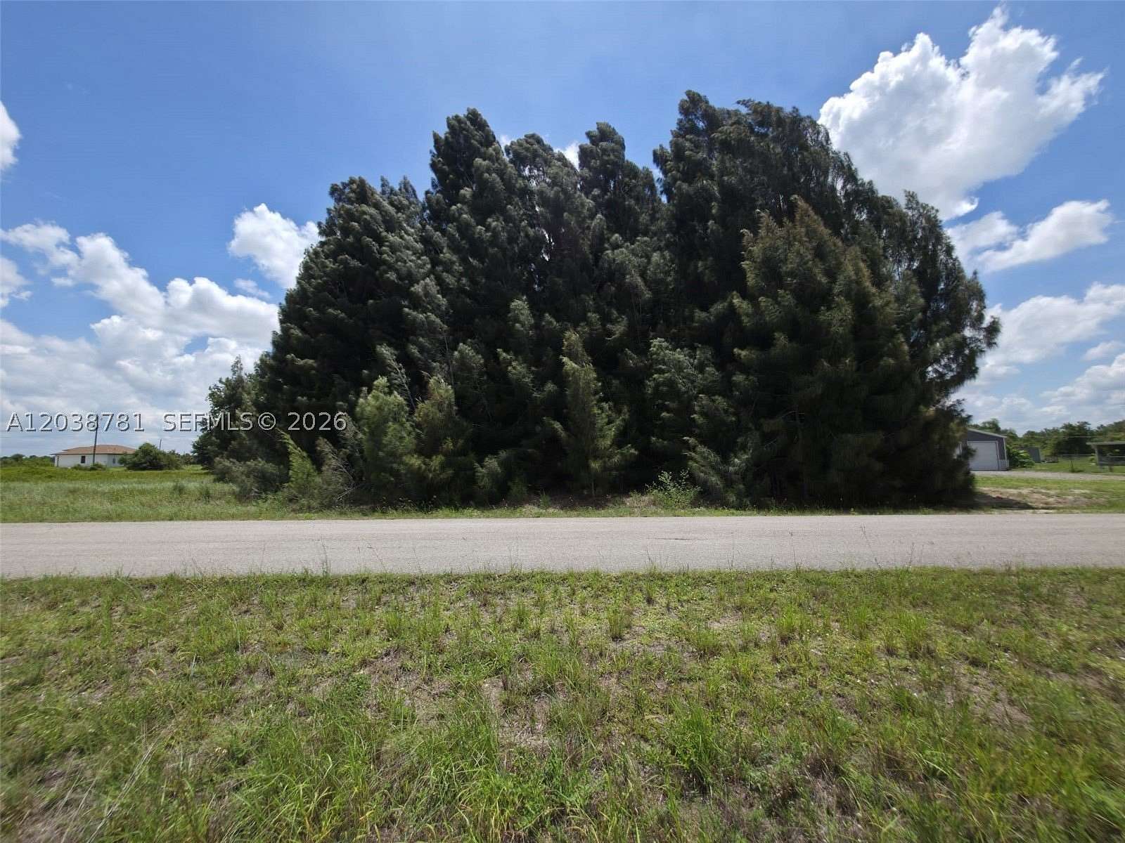 0.5 Acres of Residential Land for Sale in Lehigh Acres, Florida
