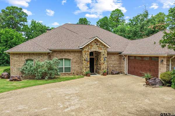 6.59 Acres of Land with Home for Sale in Daingerfield, Texas